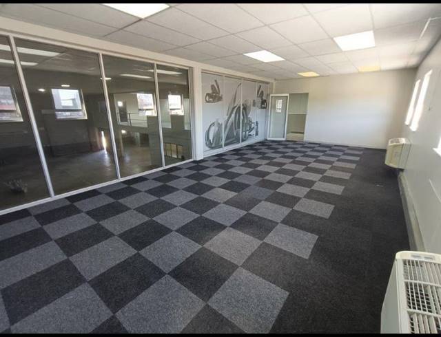 INDUSTRIAL PROPERTY TO RENT IN STORMILL